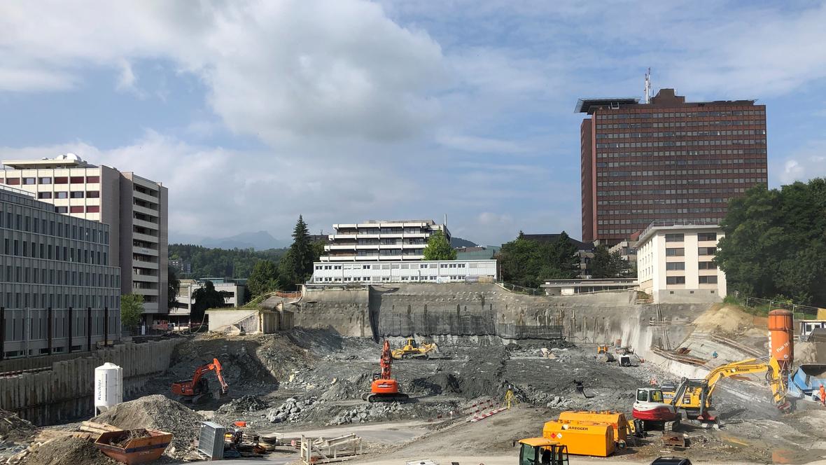 Baustelle LUKS - grösste Baugrube der Zentralschweiz