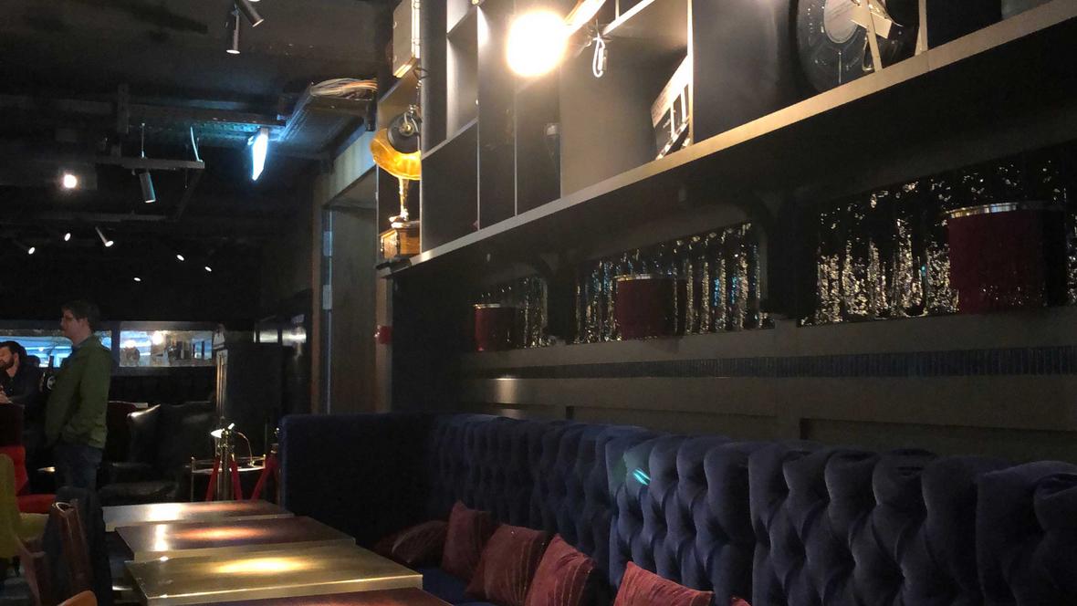 Barbereich im Industrial Style