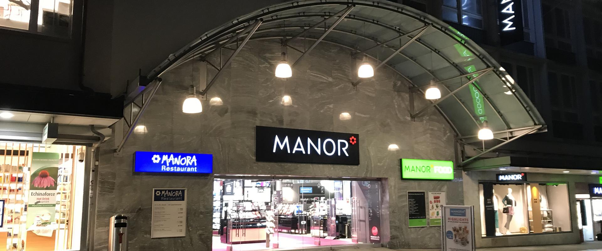 Manor mit Manora Restaurant